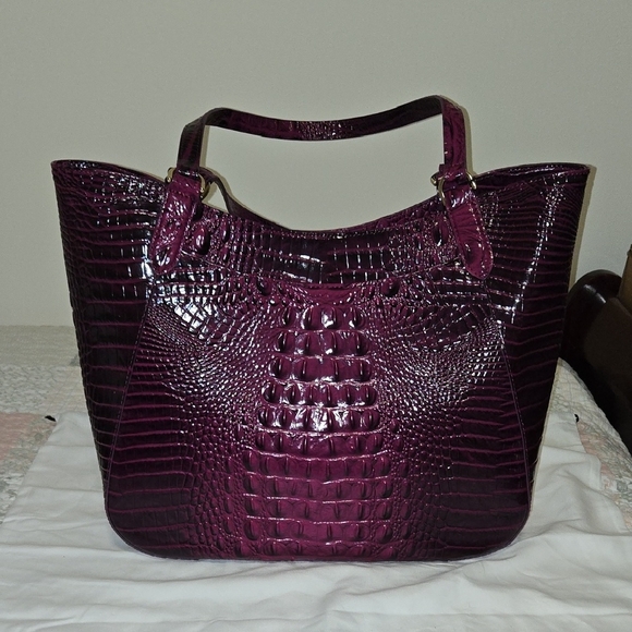 NWT Brahmin Aliza Tote in Sugar Plum Melbourne. HTF. RARE - Picture 4 of 16